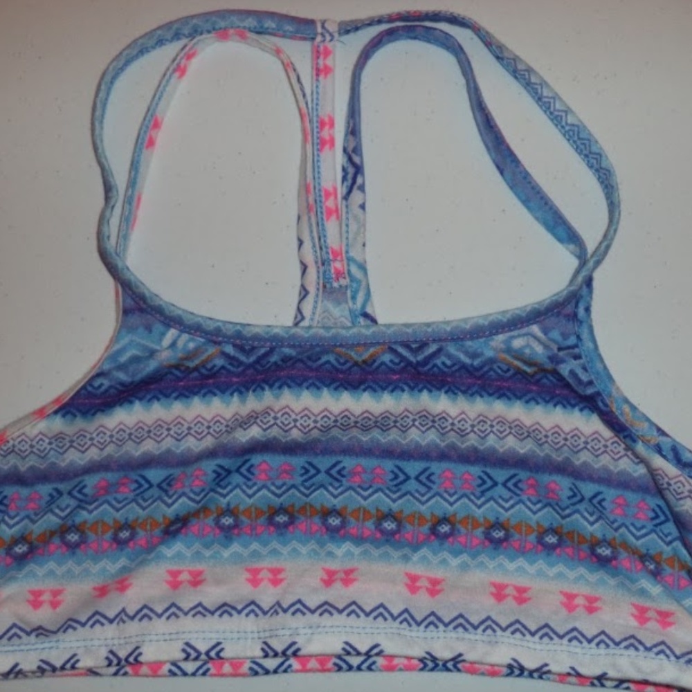 No Boundaries Juniors Halter Top/Bralette